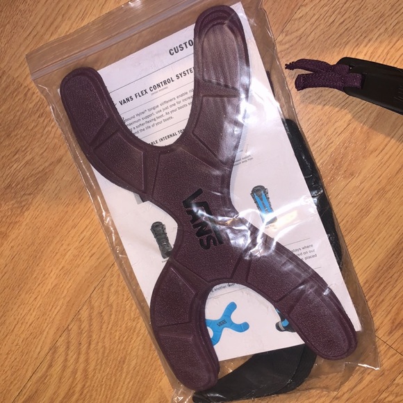 NIB The North Face x Vans - Verse Snowboard Boots - Picture 8 of 16